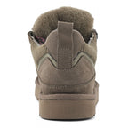 Sneaker in pelle scamosciata con lacci maxi