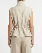 Gilet con coulisse in vita e tasche frontali