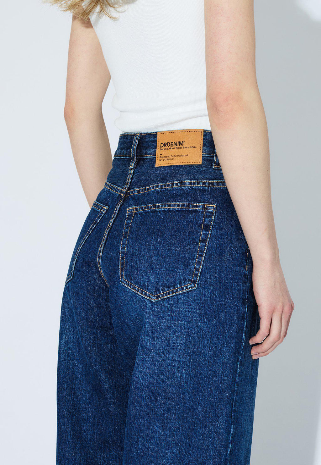 Jeans wide leg blu a vita alta